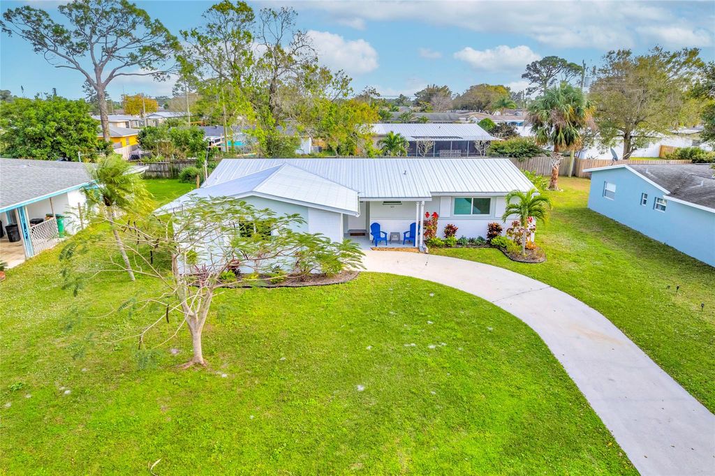 Photo of 323 Shady Lane, Port Saint Lucie, FL 34952 (MLS # F10416612)