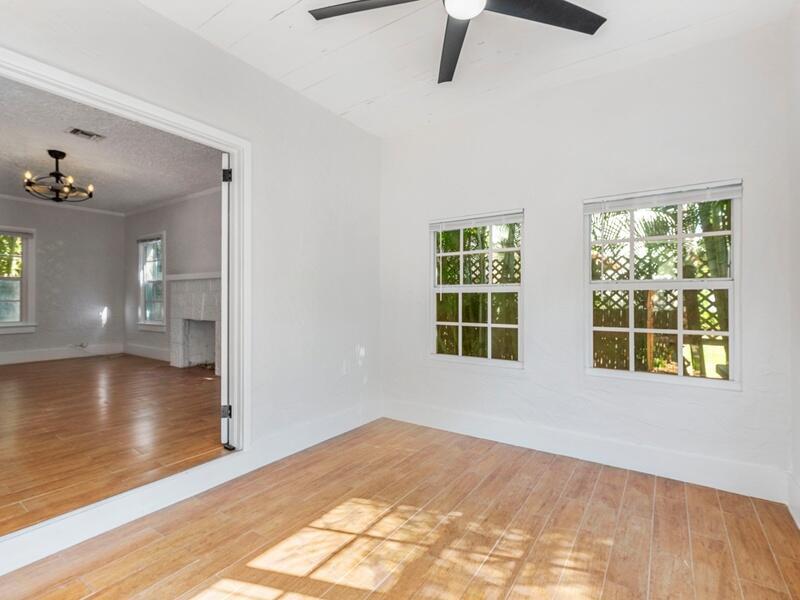 SOUTH PALM BEACH ESTATES - Residential Lease