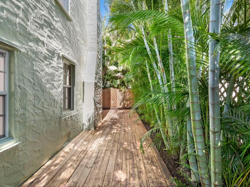 SOUTH PALM BEACH ESTATES - Residential Lease