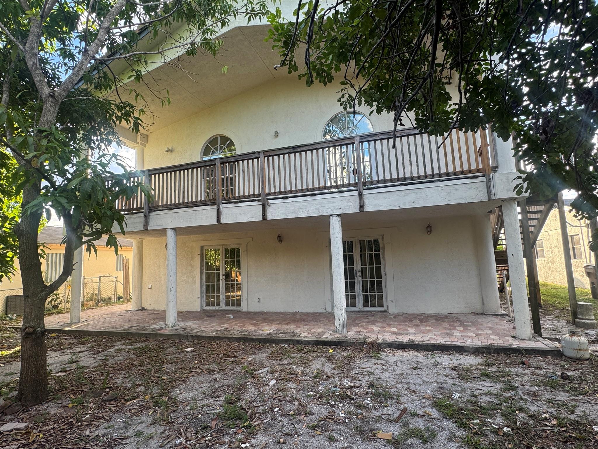 College Park 23-42 B - Residential Lease