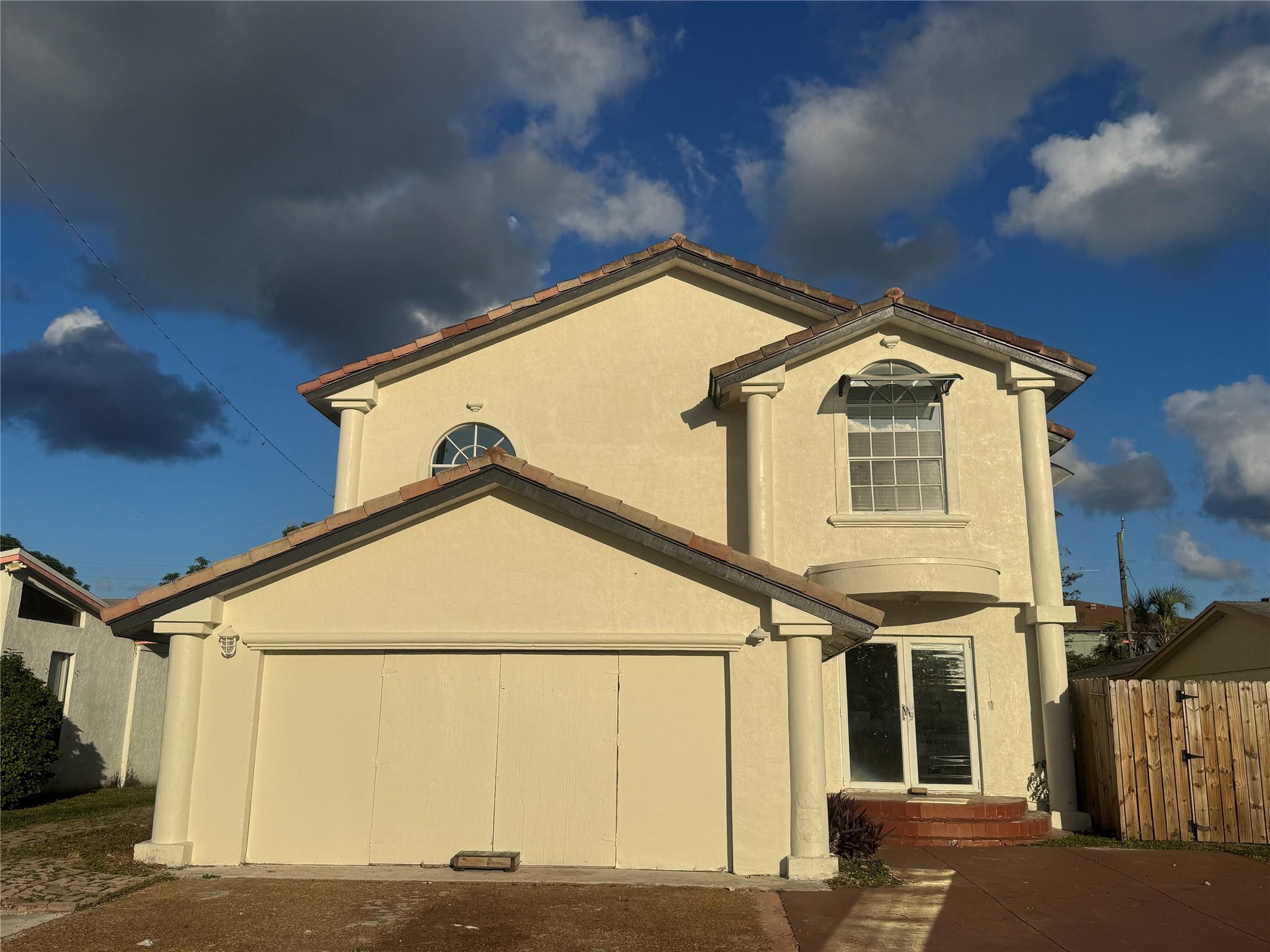 College Park 23-42 B - Residential Lease