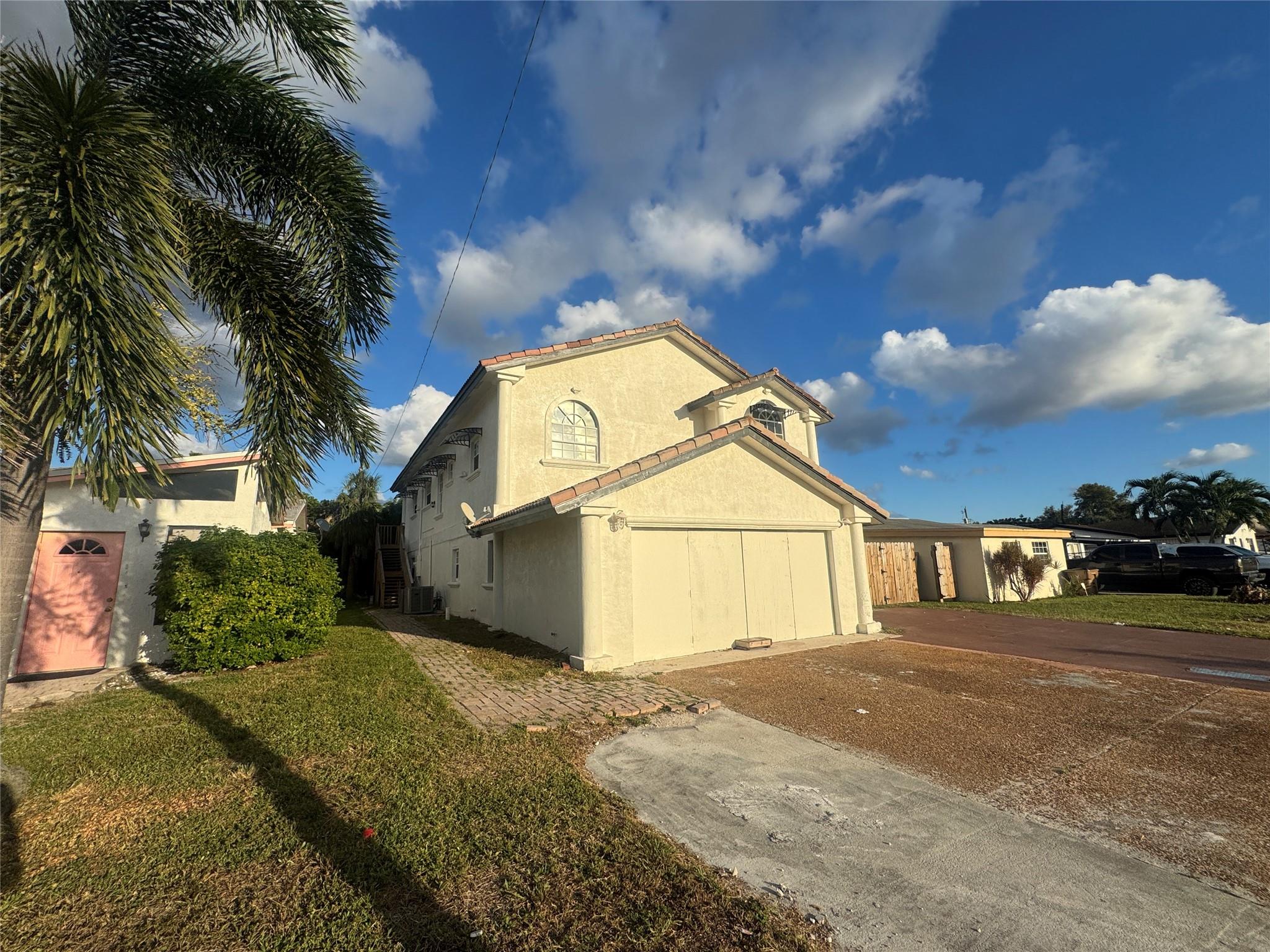 College Park 23-42 B - Residential Lease