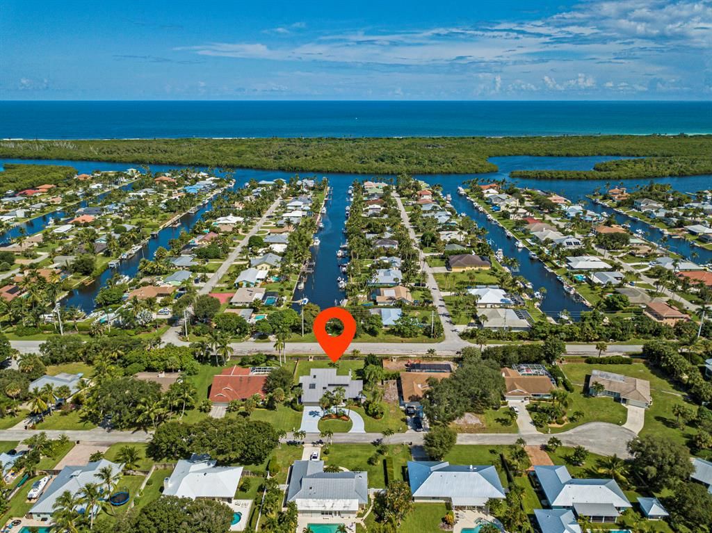 Photo of 9267 SE Gettysburg Court, Hobe Sound, FL 33455 (MLS # R10758750)