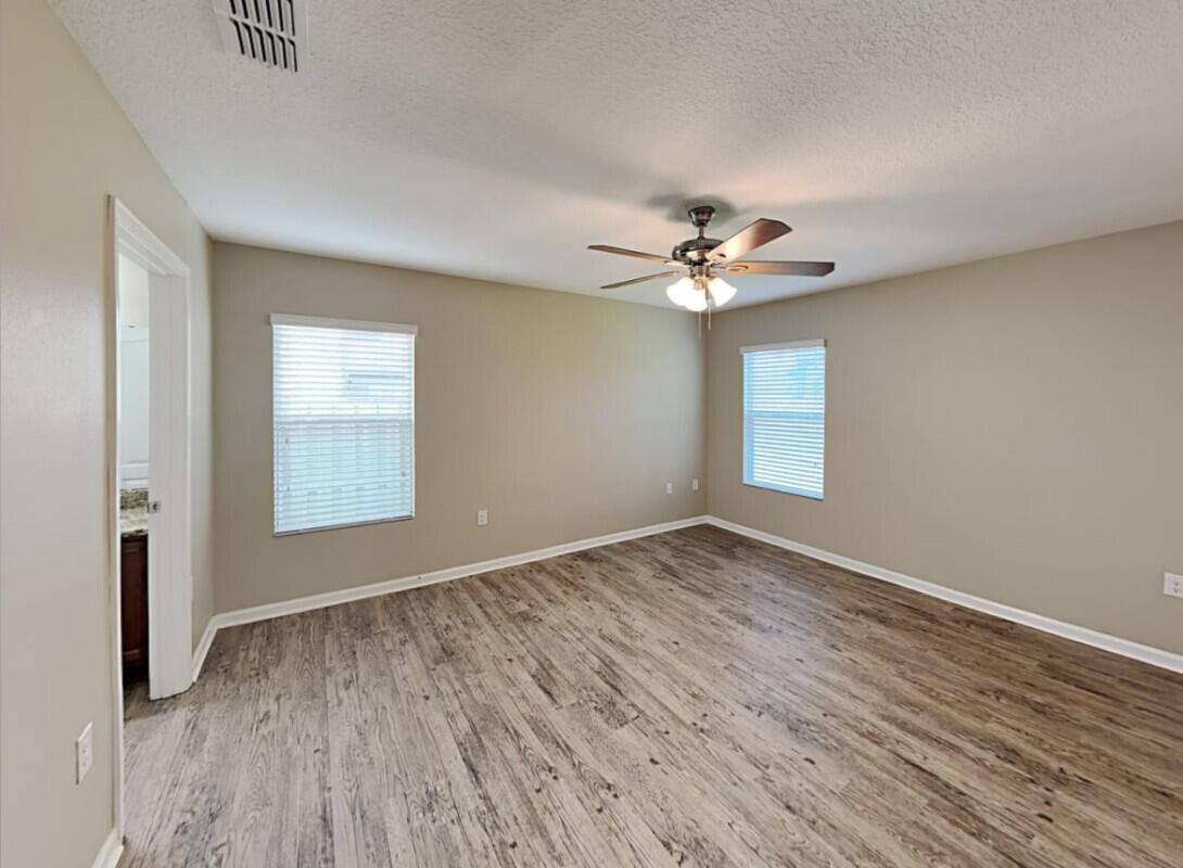 WOODCREST - Residential Lease