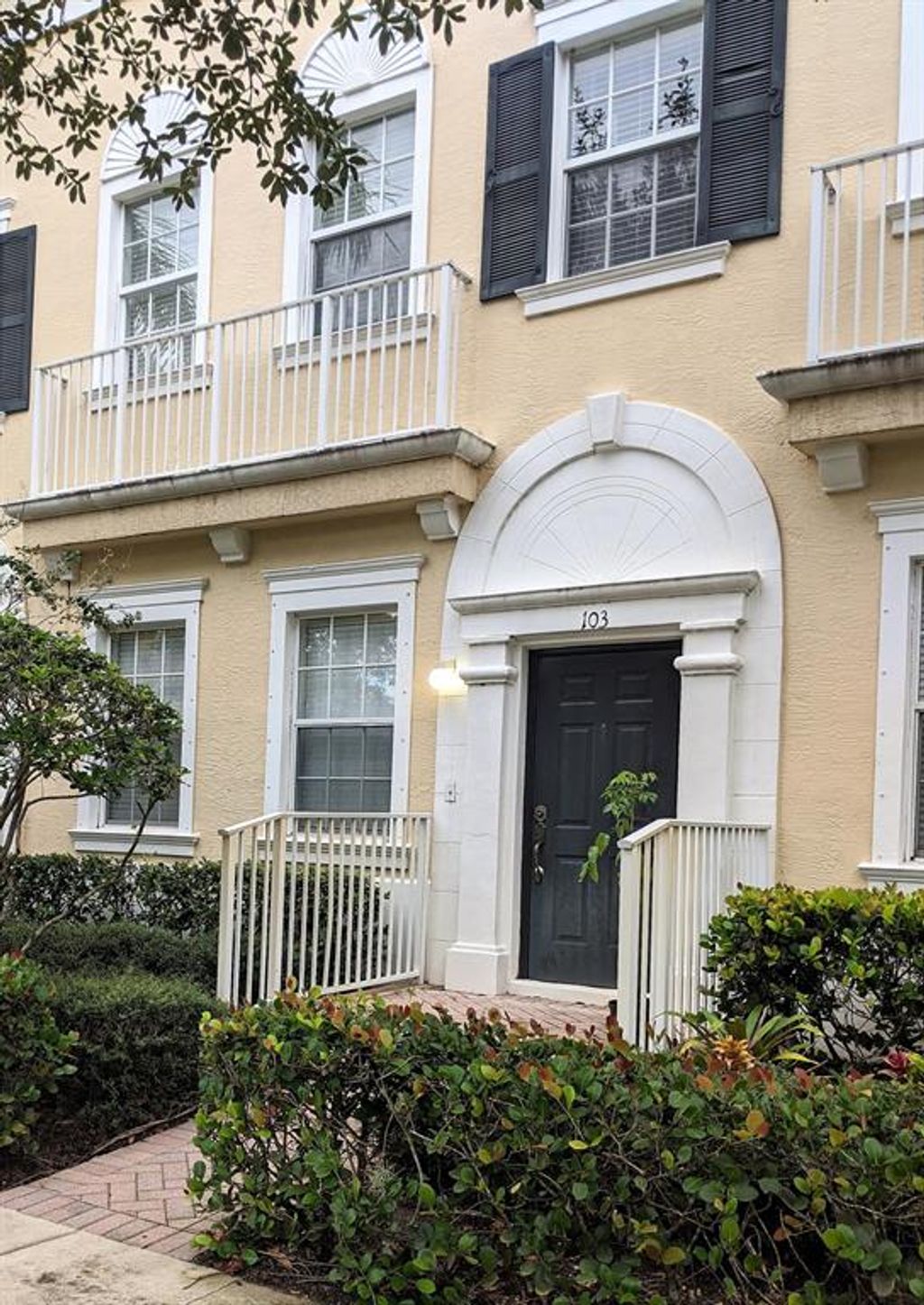 Photo of 116 W Royal Palm Circle #103, Jupiter, FL 33458 (MLS # R10733881)