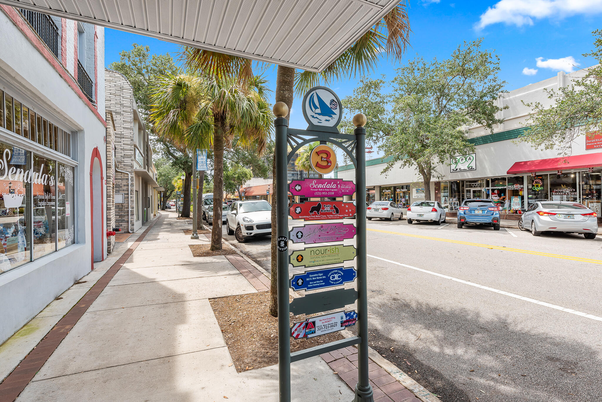 RIVERSIDE DRIVE - Residential