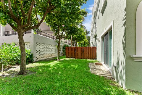 Tiny photo for 430 SUNSET Drive, Pompano Beach, FL 33062 (MLS # B26054537)