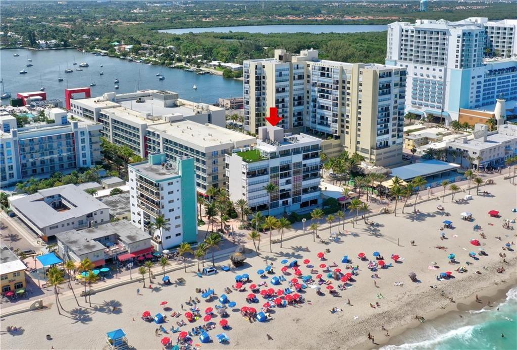 HOLLYWOOD OCEANFRONT - Residential