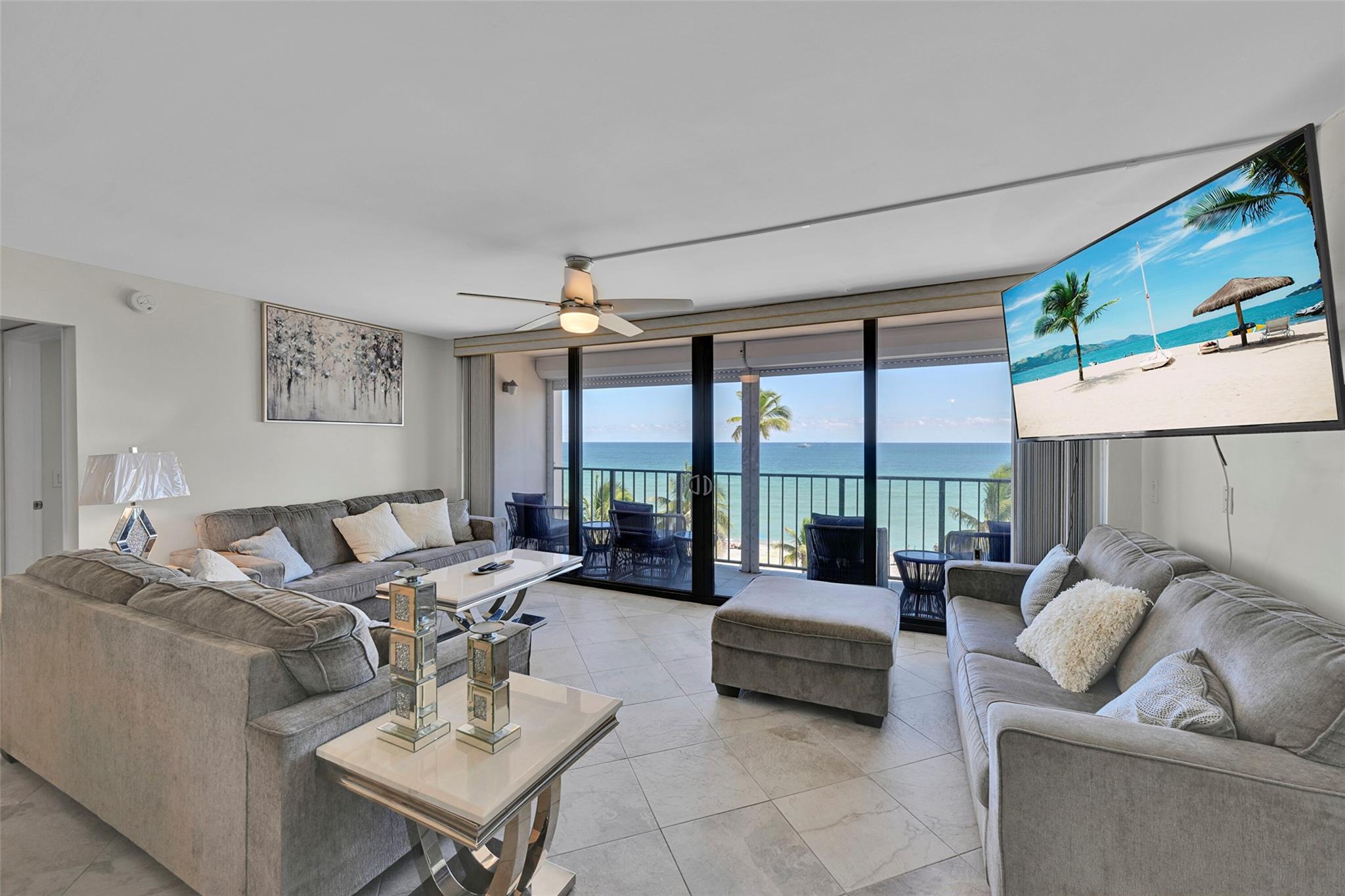 HOLLYWOOD OCEANFRONT - Residential