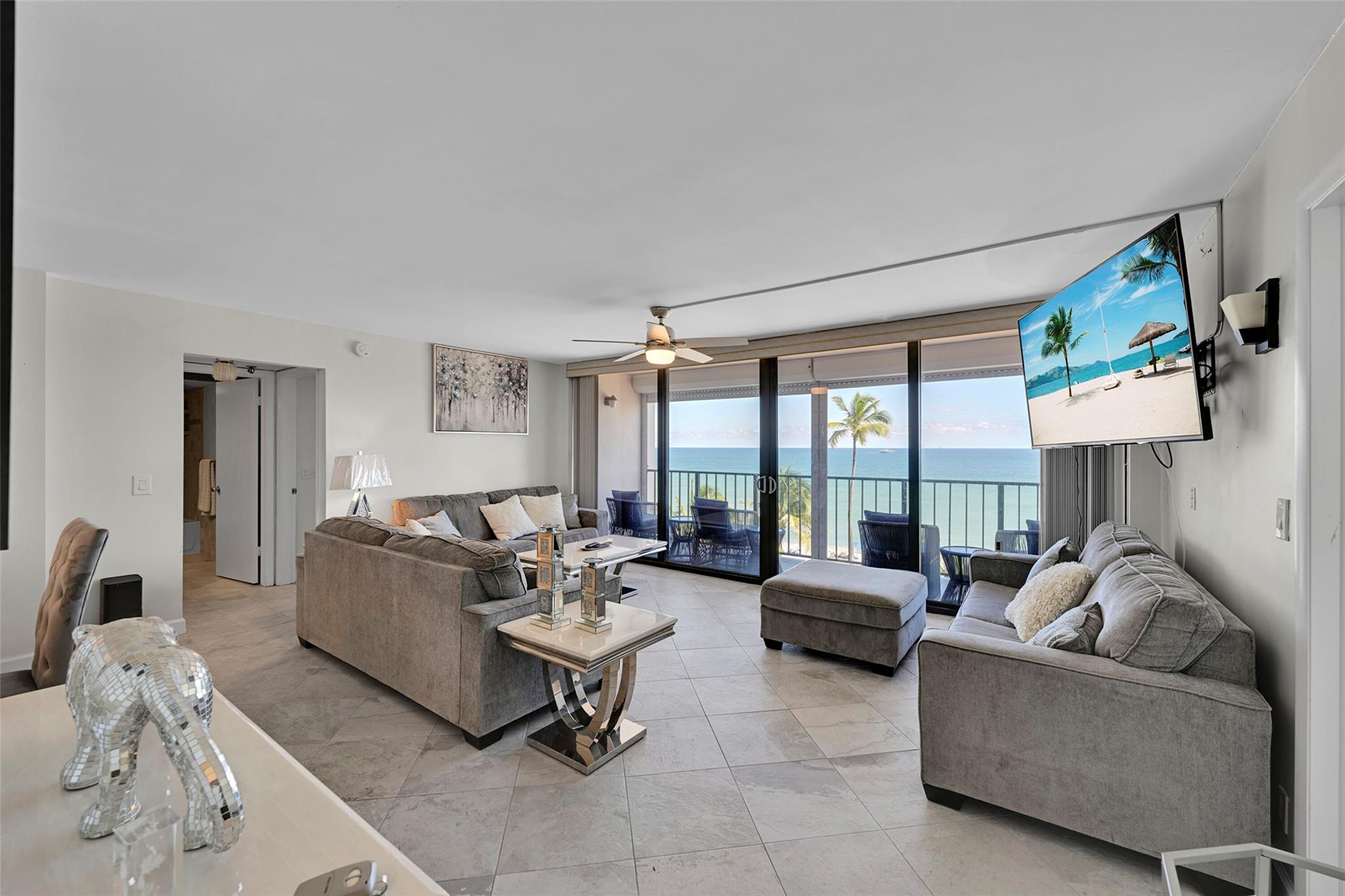 HOLLYWOOD OCEANFRONT - Residential