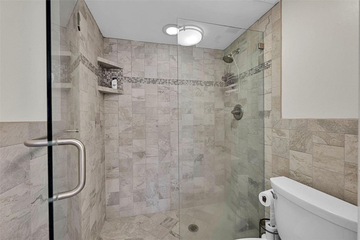 HOLLYWOOD OCEANFRONT - Residential