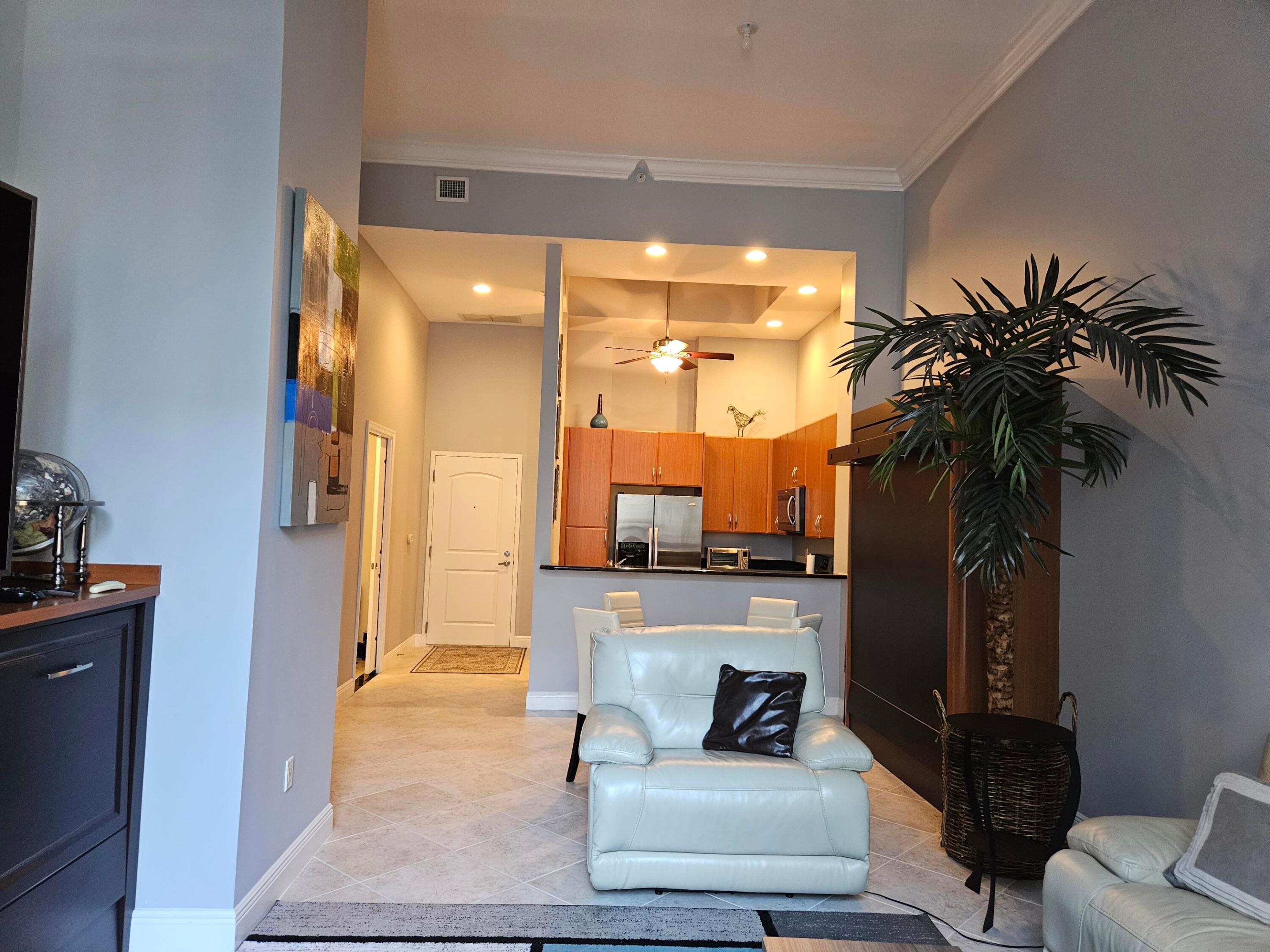 701 S Olive Avenue 317