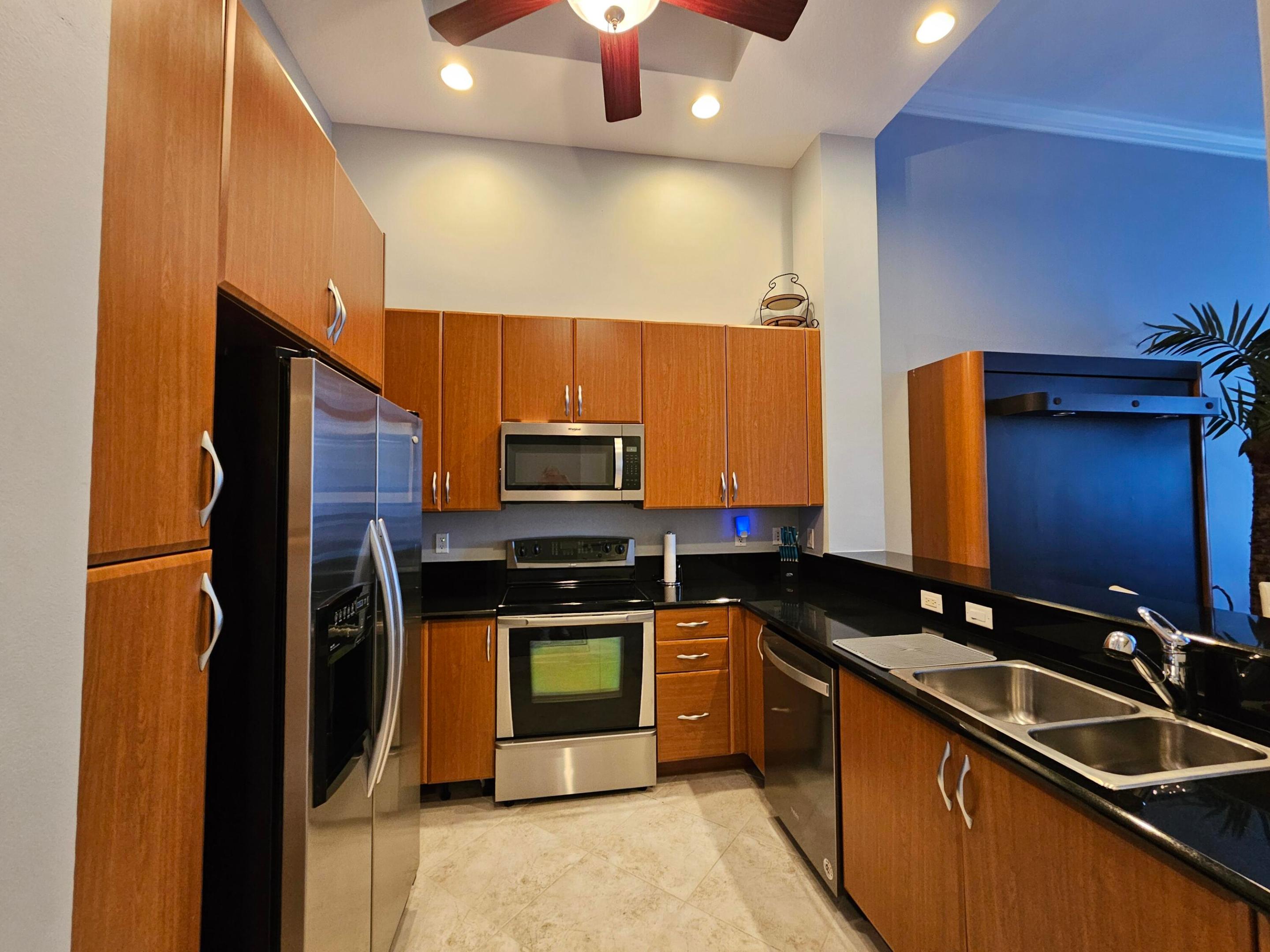 701 S Olive Avenue 317