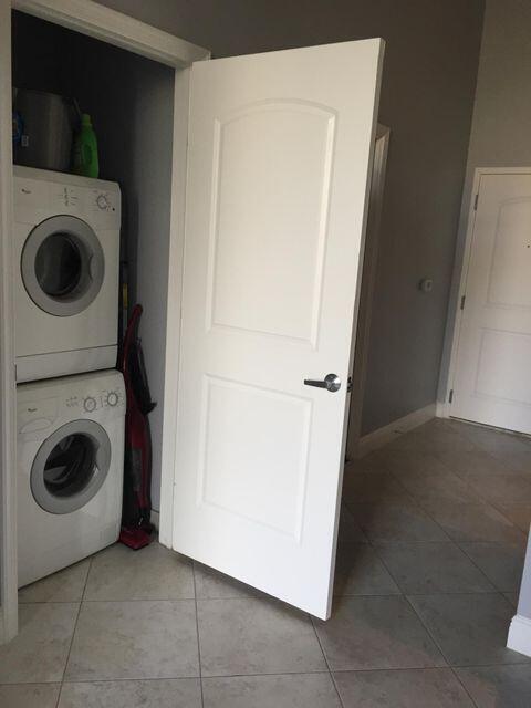 View photos, virtual tours, details... 701 S Olive Avenue 317