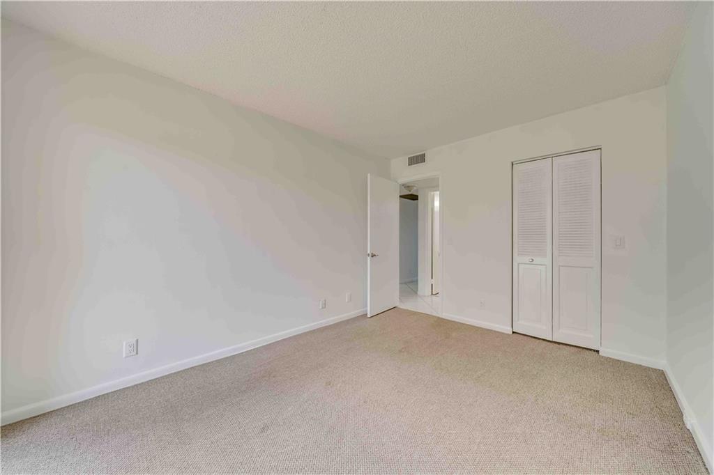 NEW HAMPTON C - Residential