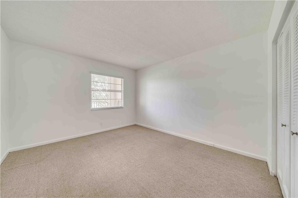 NEW HAMPTON C - Residential