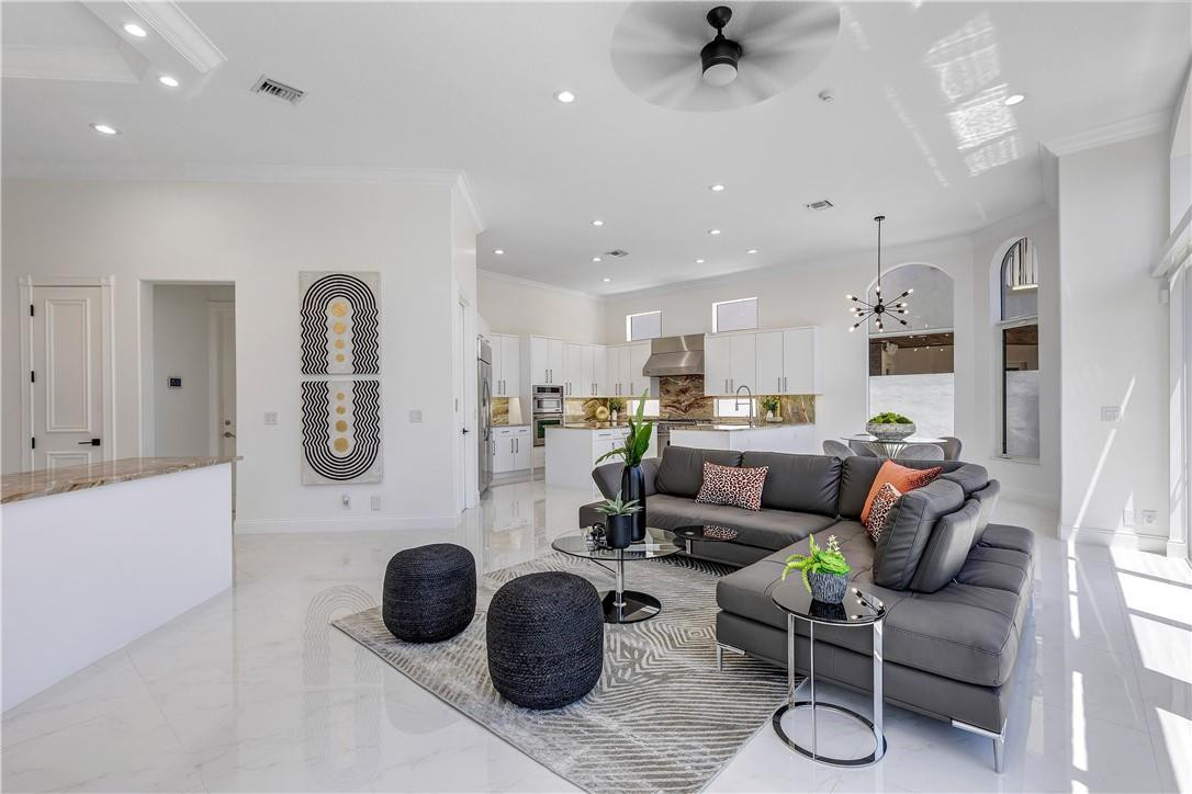 Venetian Isles 1st Sec 43 - Residential