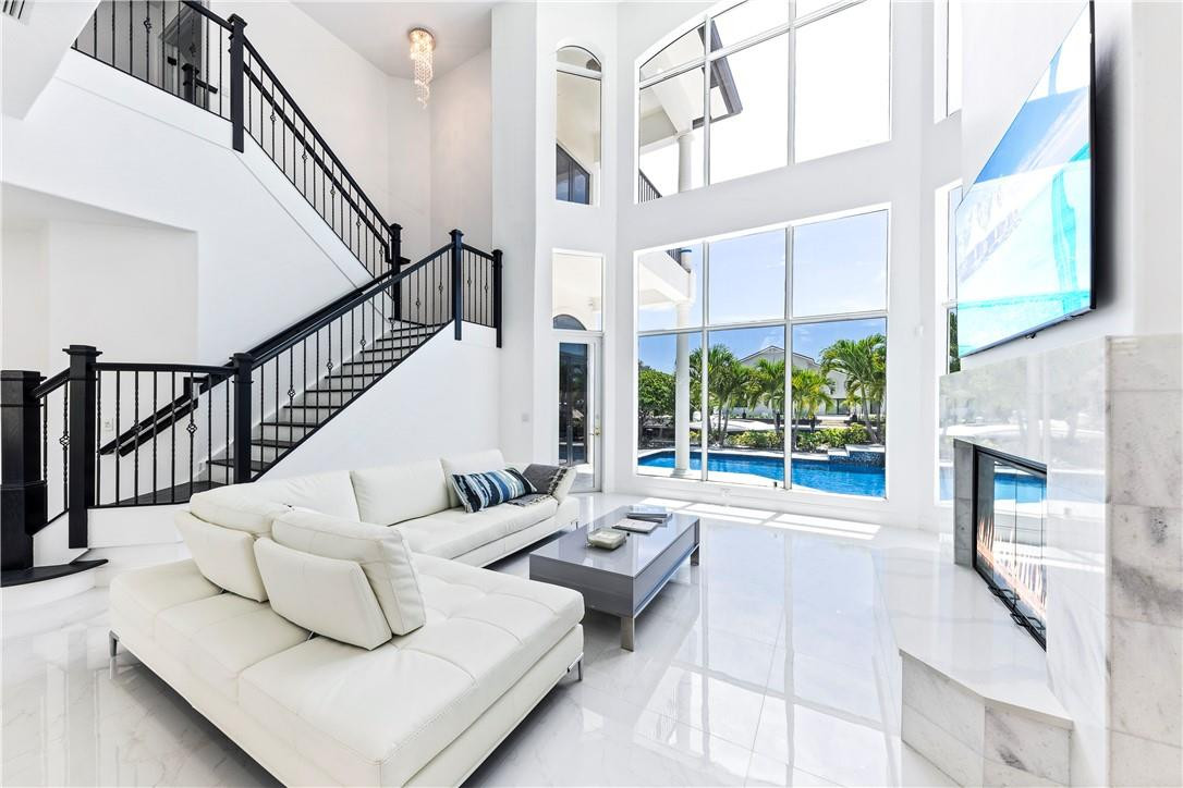 Venetian Isles 1st Sec 43 - Residential