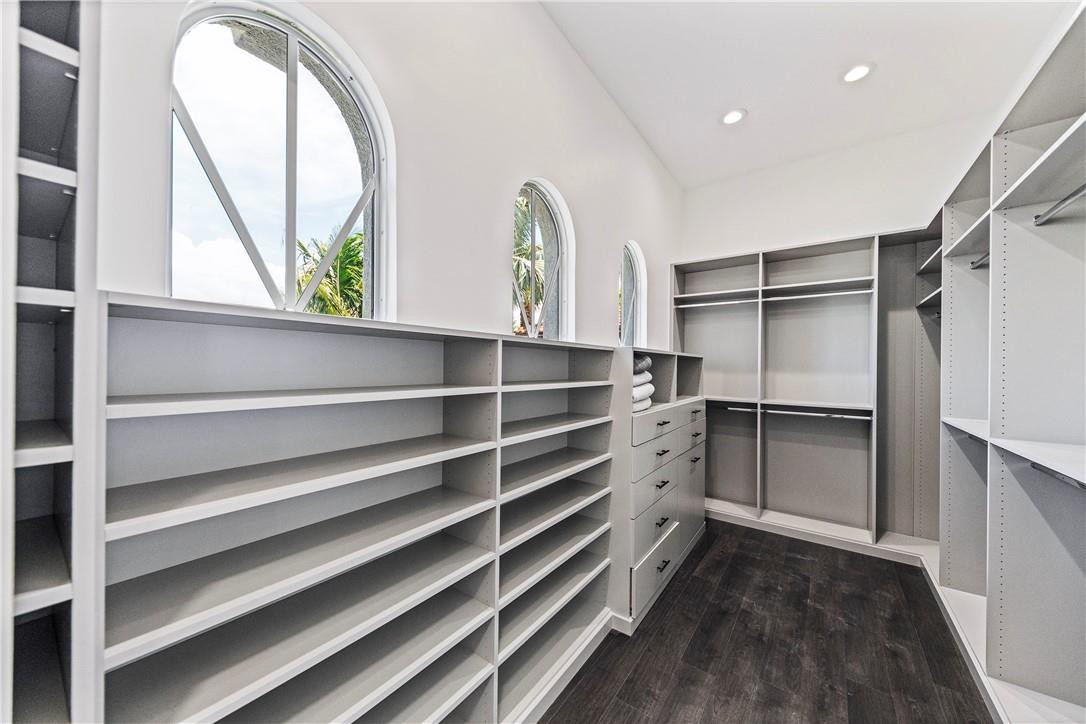 Venetian Isles 1st Sec 43 - Residential