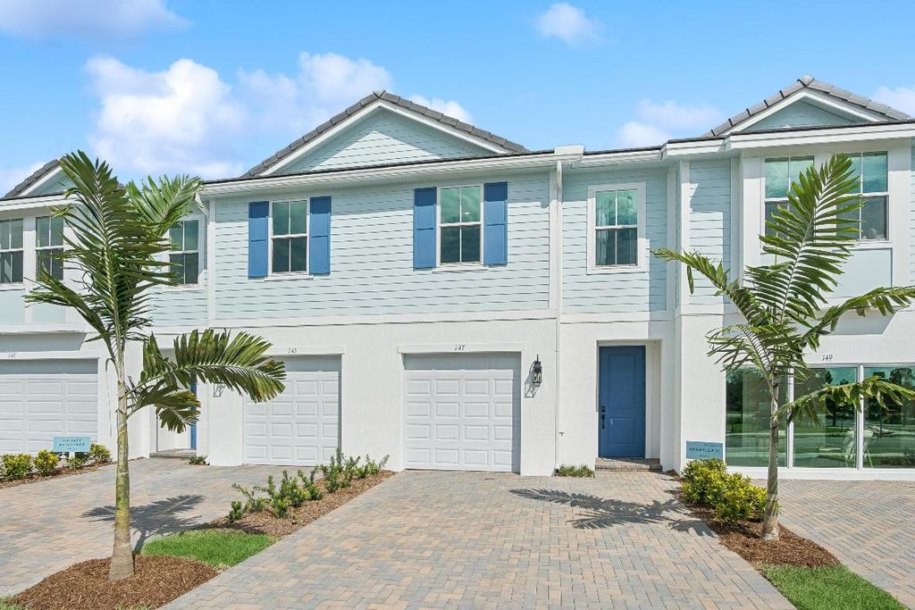 Photo of 192 SE Birch Terrace #315, Stuart, FL 34997 (MLS # R11155755)