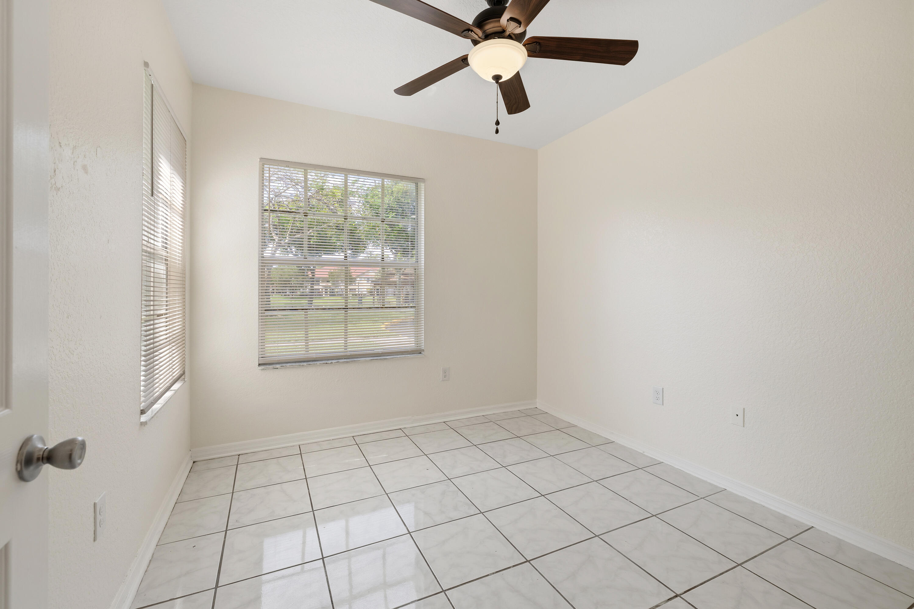 BELMONT AT NORTH LAUDERDALE - Residential Lease