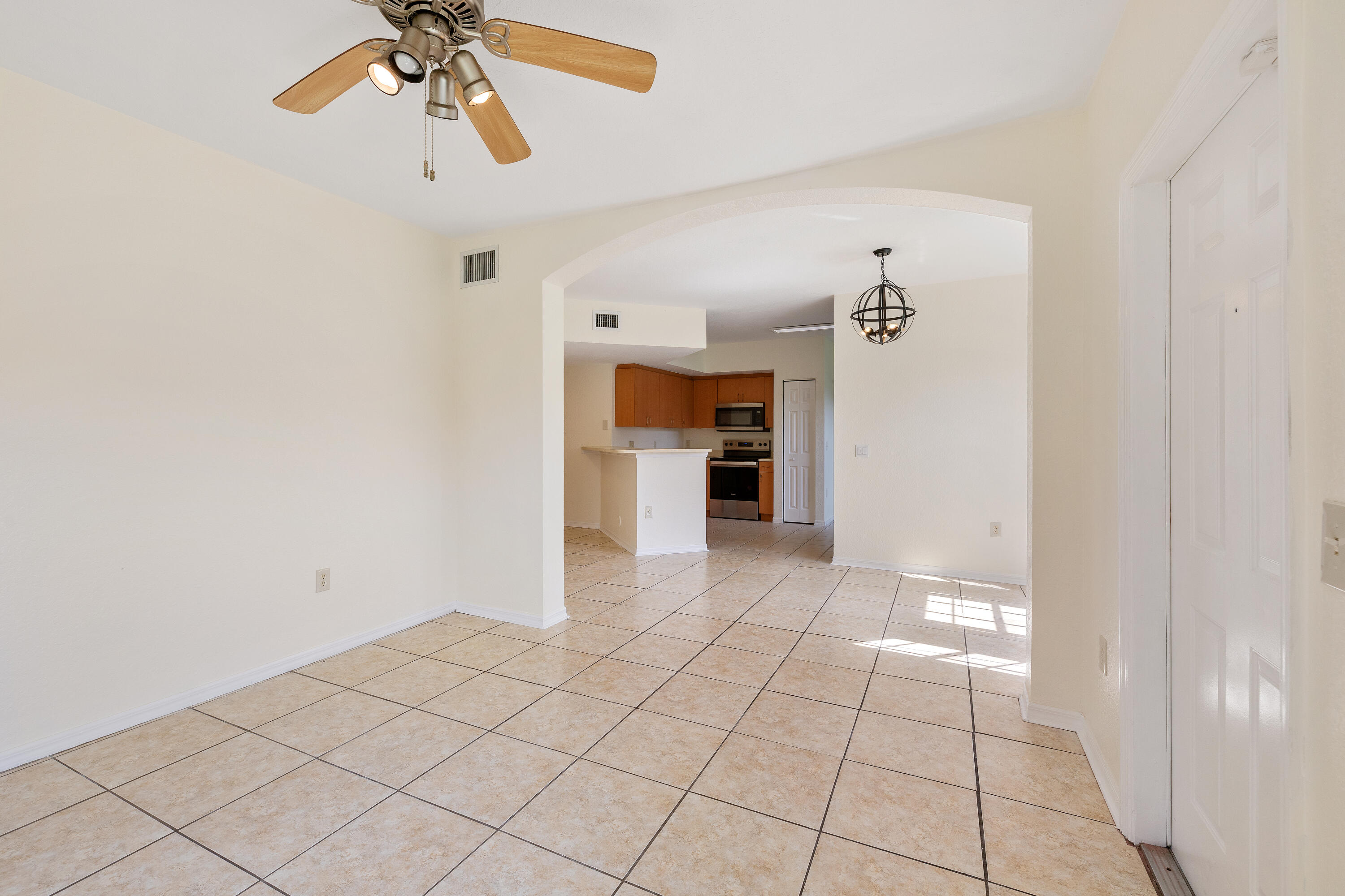 BELMONT AT NORTH LAUDERDALE - Residential Lease