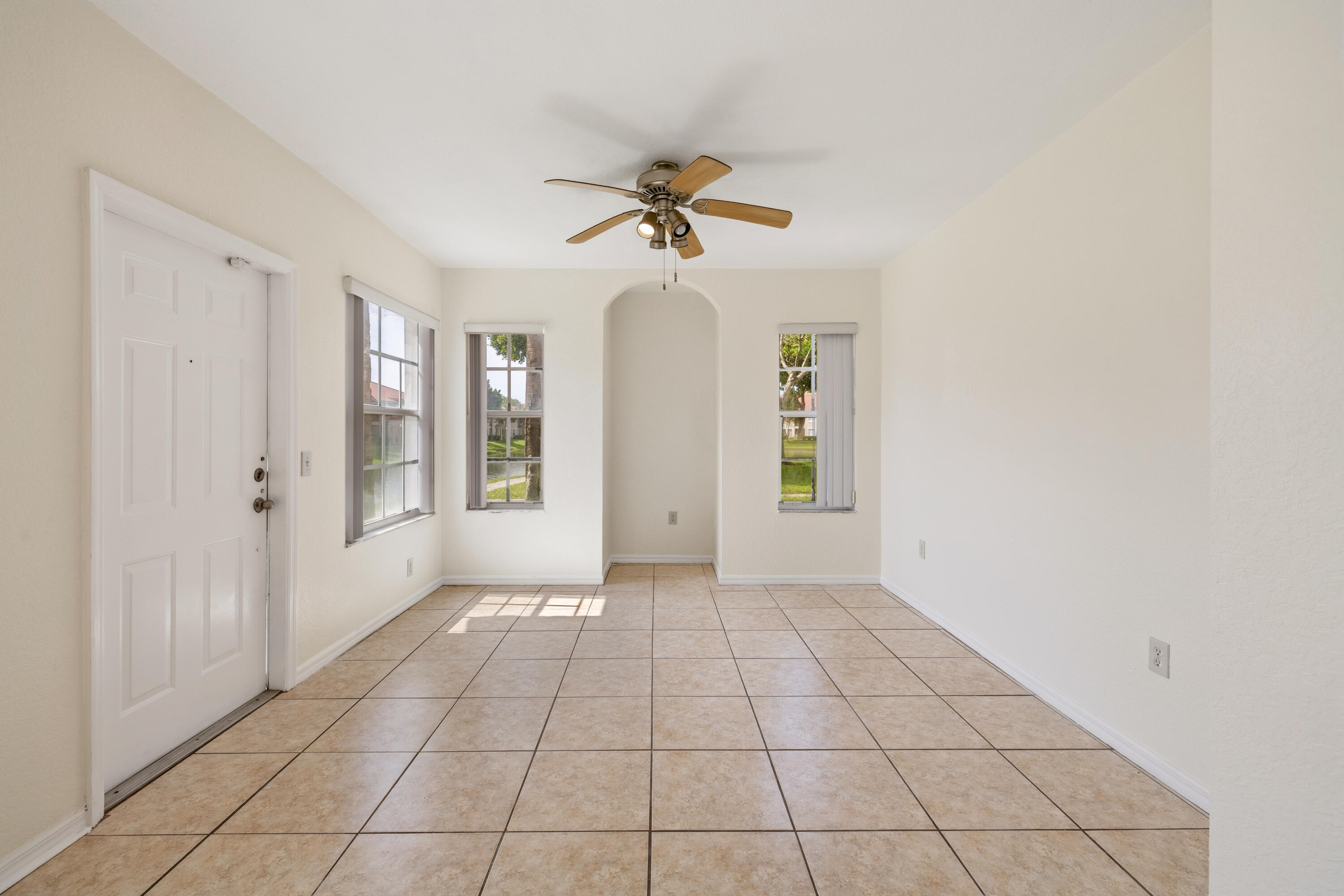 BELMONT AT NORTH LAUDERDALE - Residential Lease