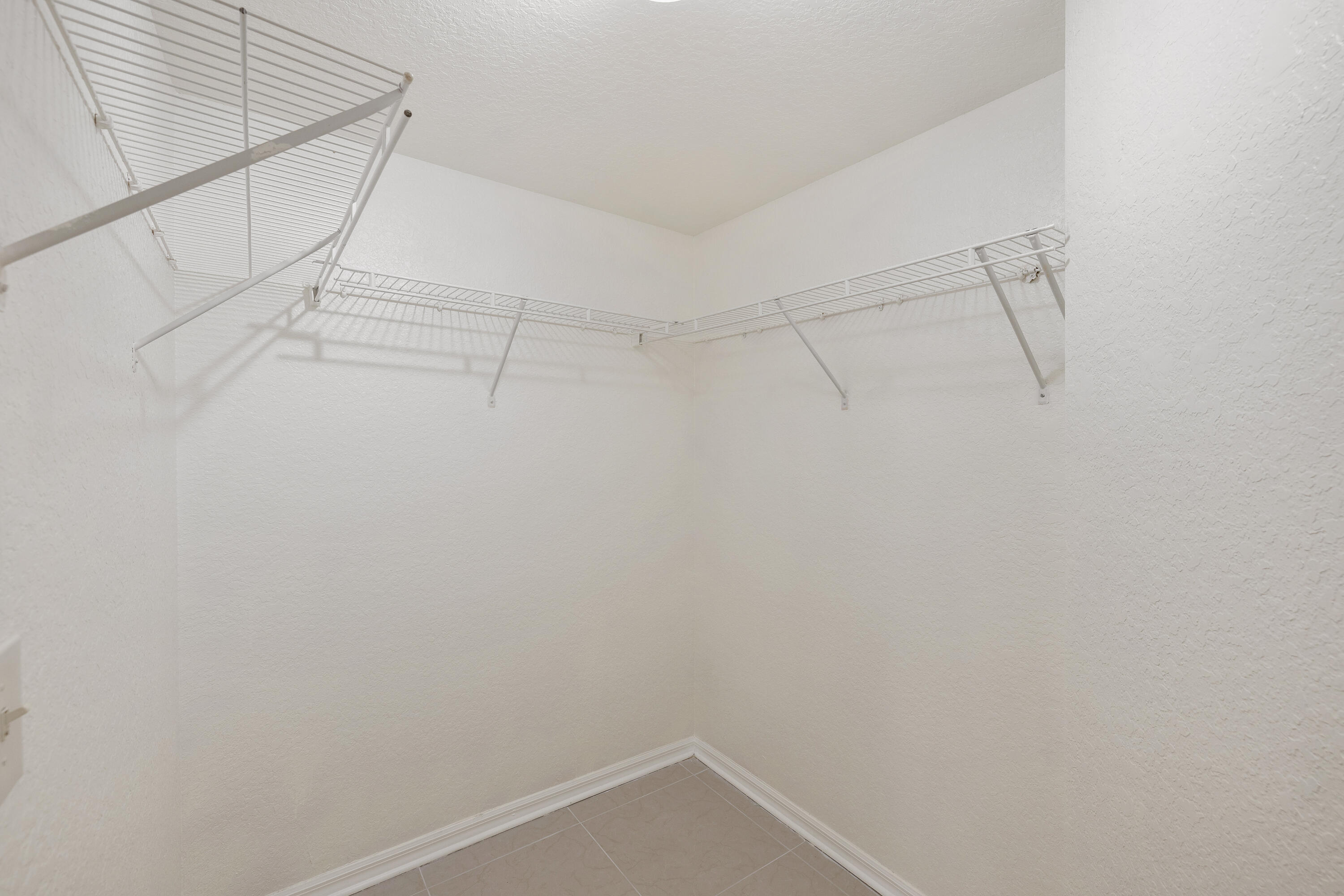BELMONT AT NORTH LAUDERDALE - Residential Lease