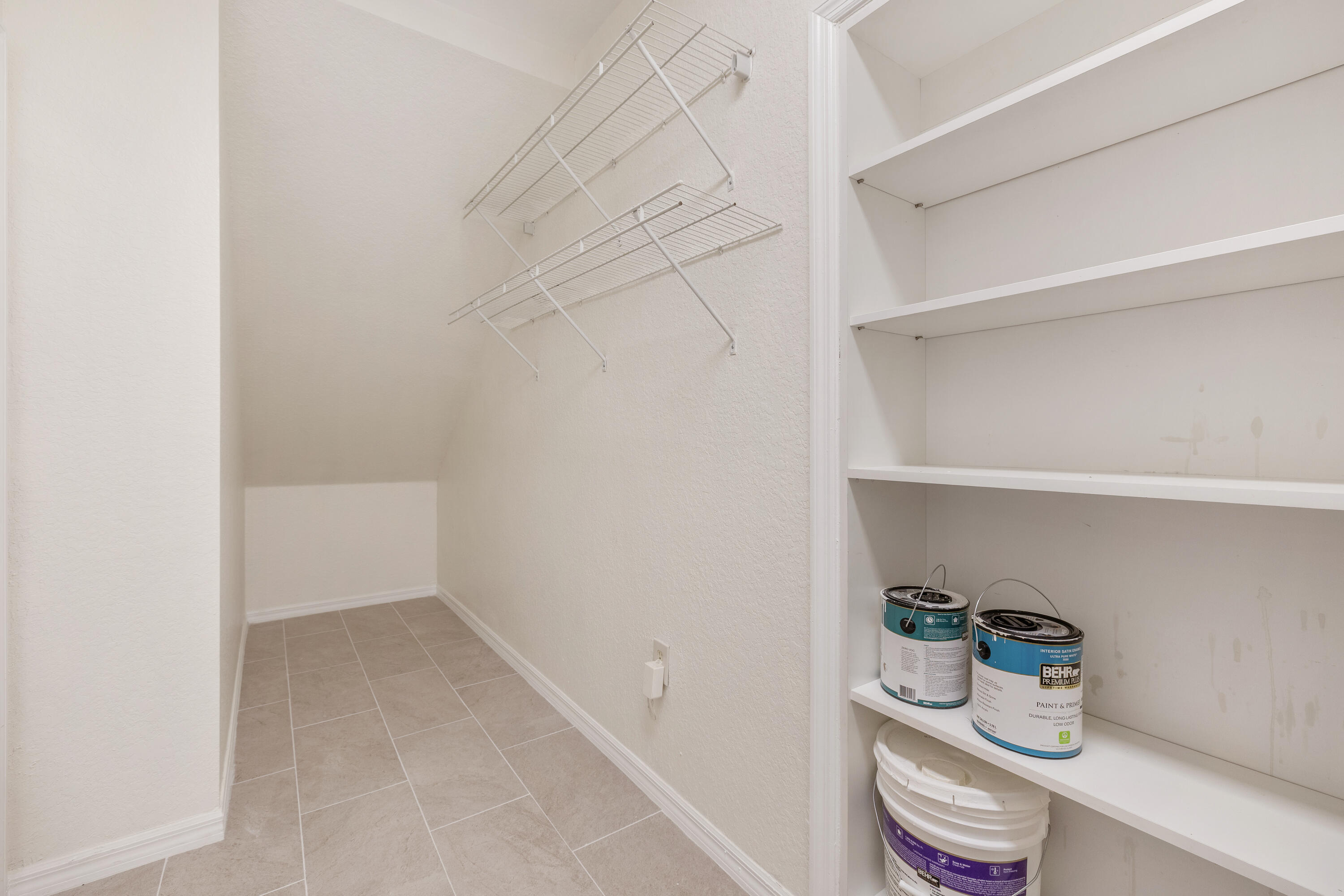 BELMONT AT NORTH LAUDERDALE - Residential Lease