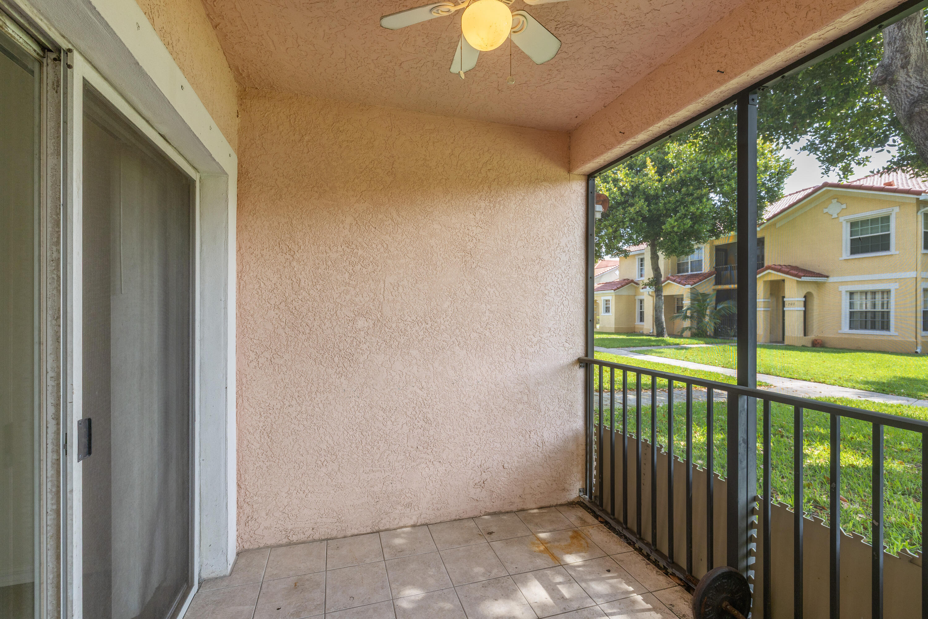 BELMONT AT NORTH LAUDERDALE - Residential Lease