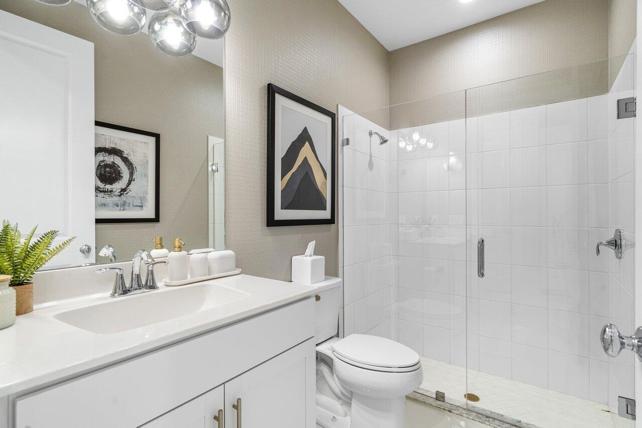 ALTON - Residential Lease