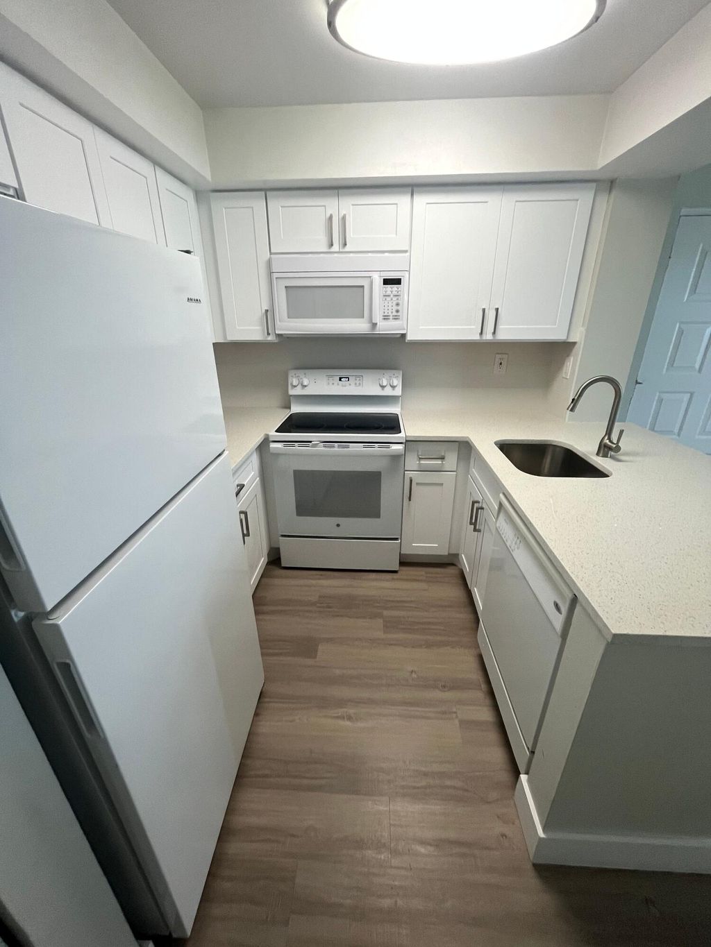 Photo of 752 Executive Center Drive #24, West Palm Beach, FL 33401 (MLS # B26030309)