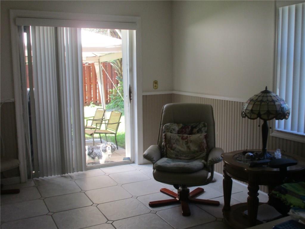 Cocopalms 154-41 B - Residential Lease