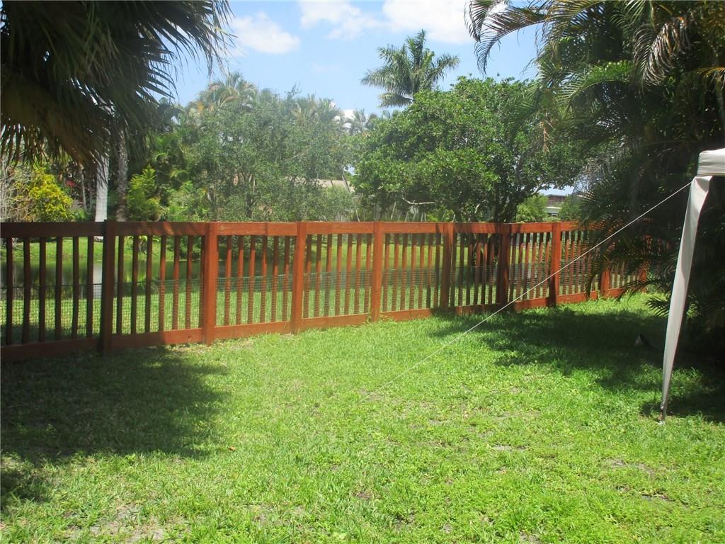 Cocopalms 154-41 B - Residential Lease