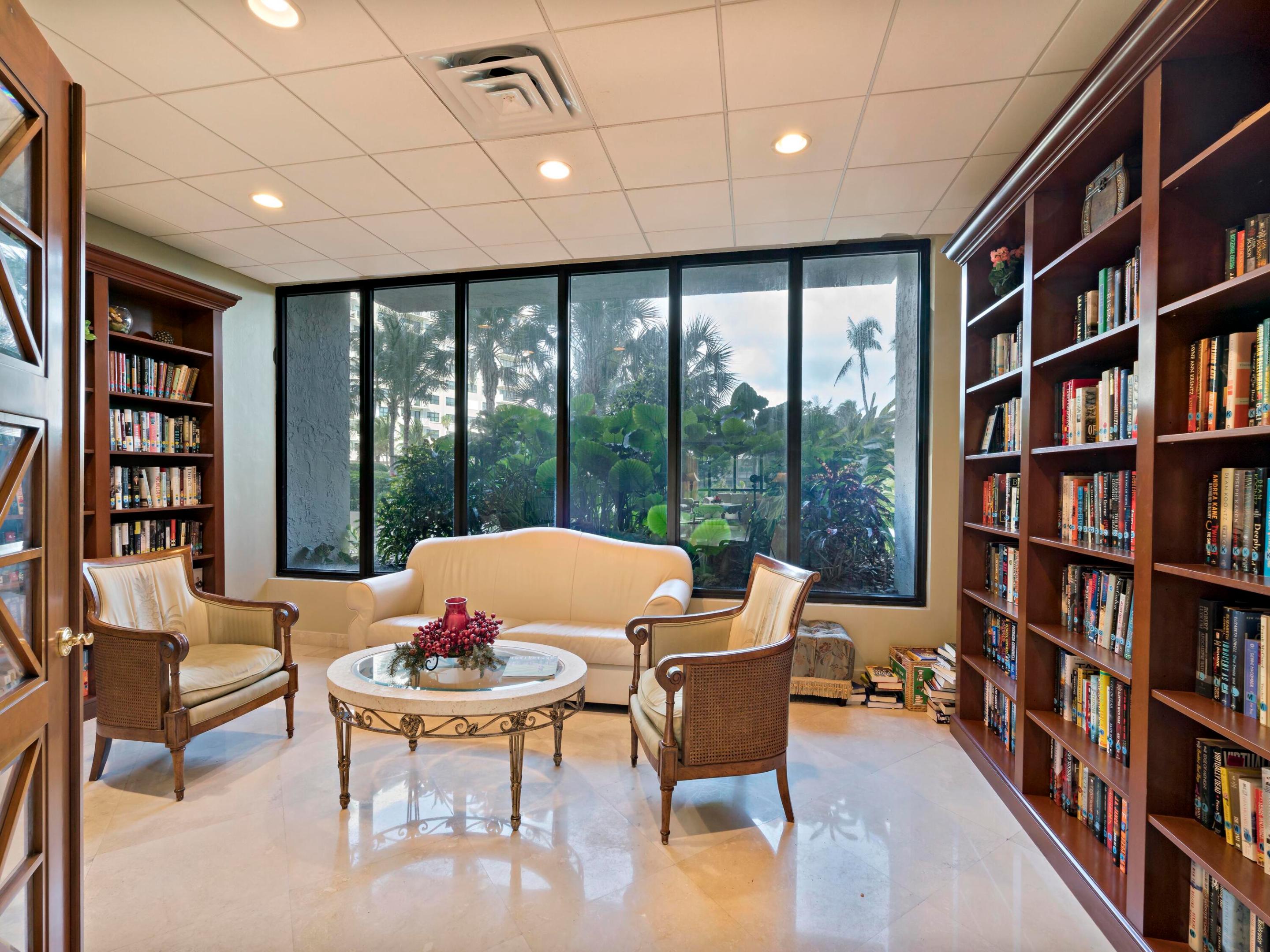 SEA RANCH CLUB CONDO - Residential