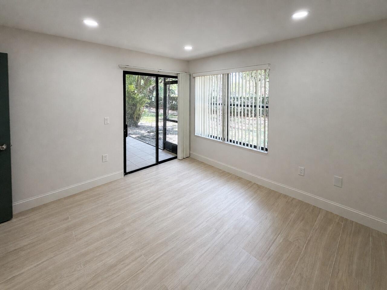 SHEFFIELD WOODS AT WELLINGTON CONDO - Residential Lease