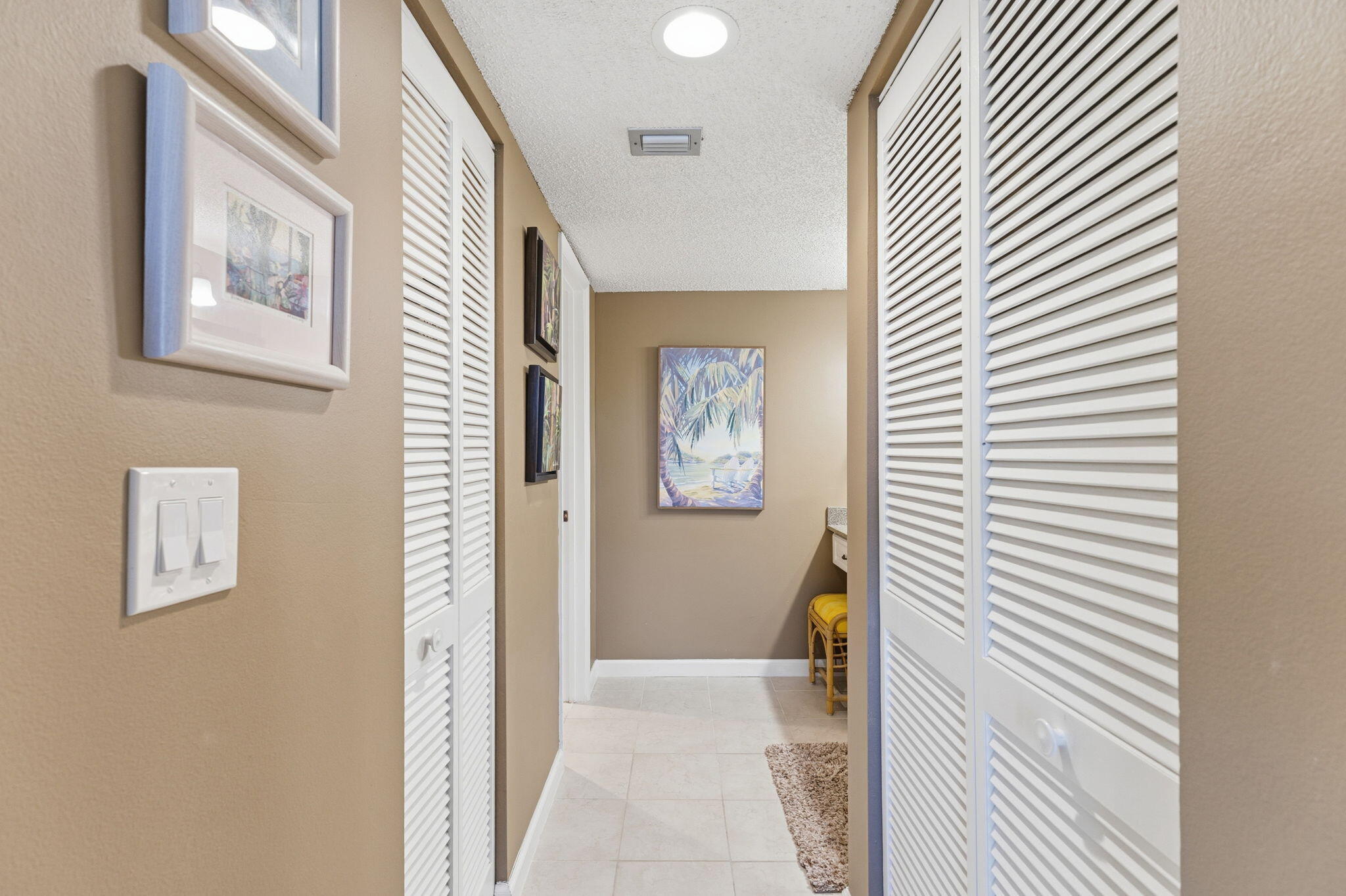 FAIRWAYS AT BONAVENTURE CONDO - Residential