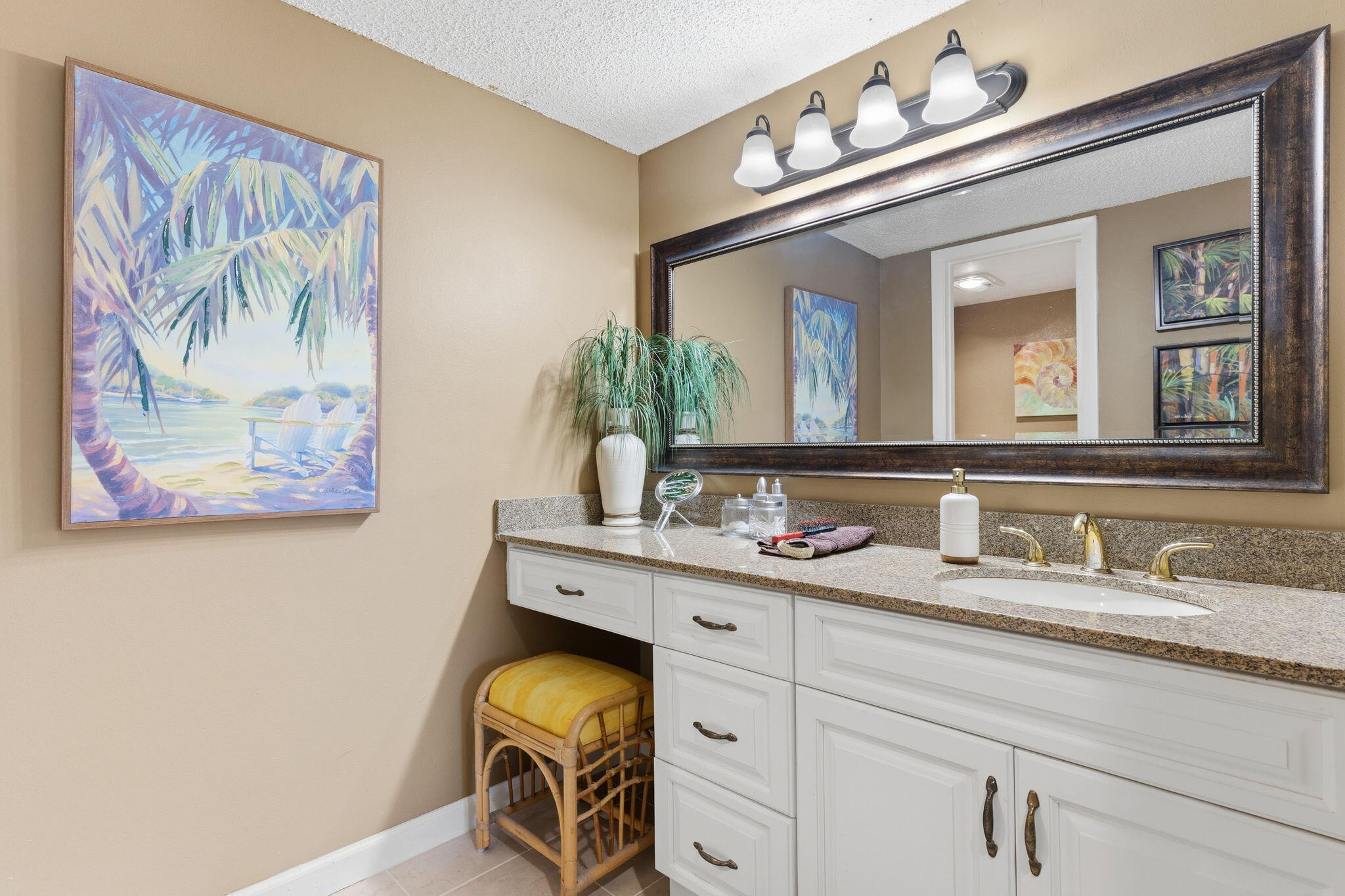 FAIRWAYS AT BONAVENTURE CONDO - Residential