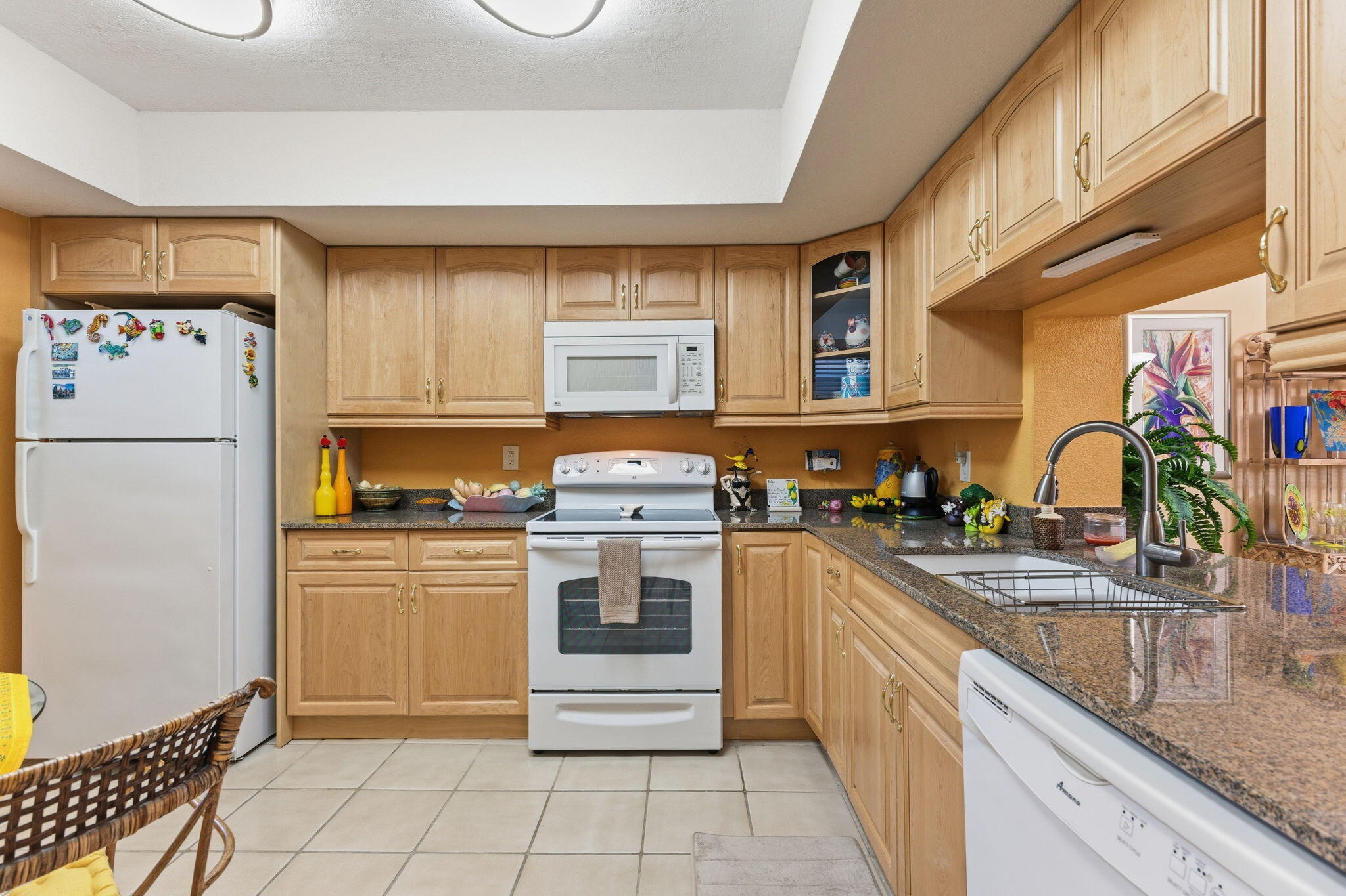 FAIRWAYS AT BONAVENTURE CONDO - Residential