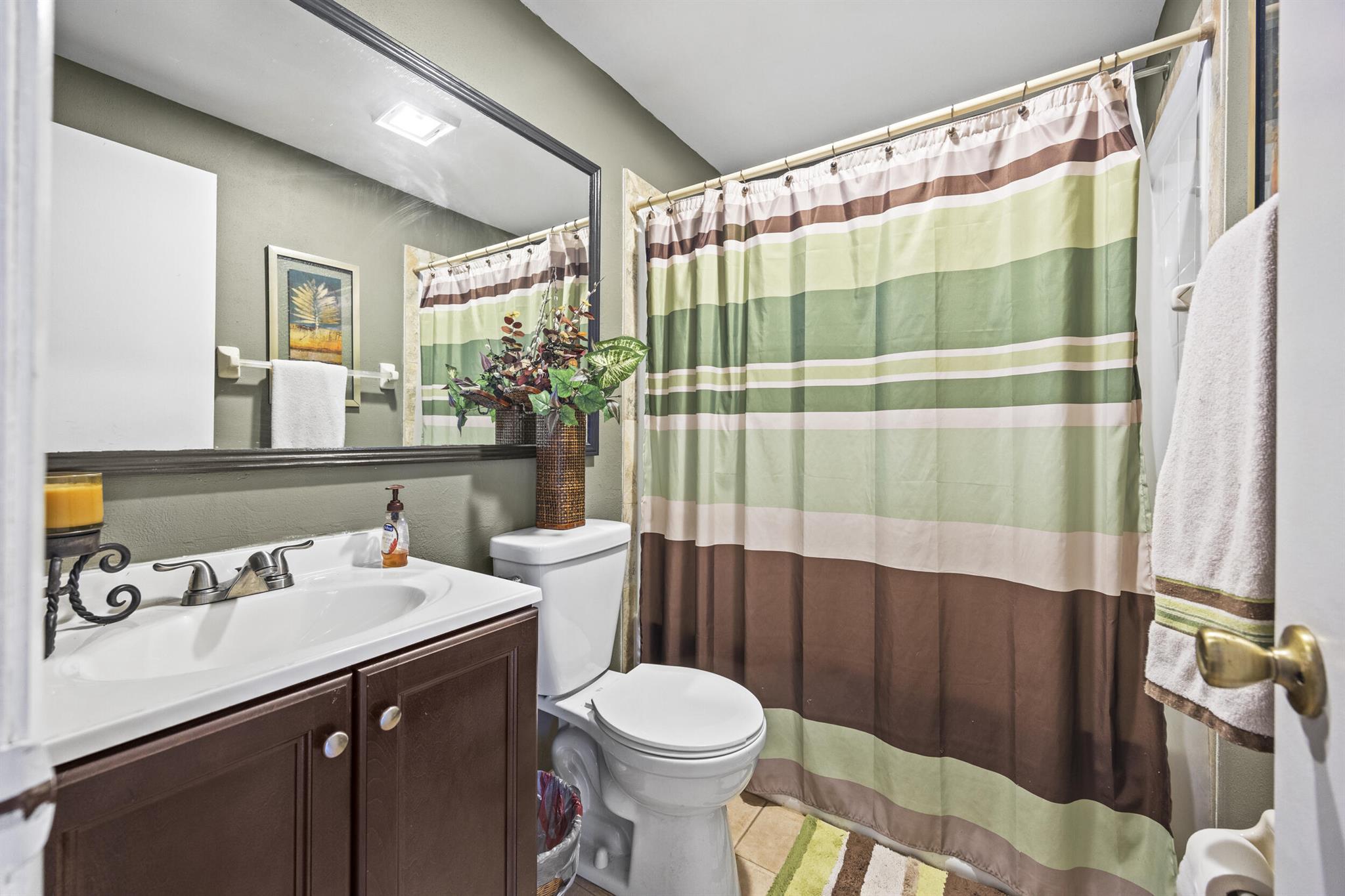 Port St Lucie, Florida 34953, United States, 3 Bedrooms Bedrooms, ,2 BathroomsBathrooms,Residential,Pending,209475