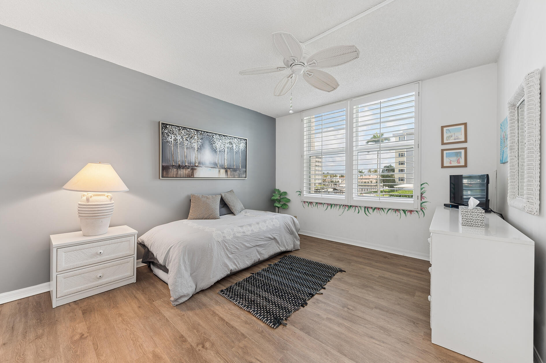 HARBOURSIDE - Residential