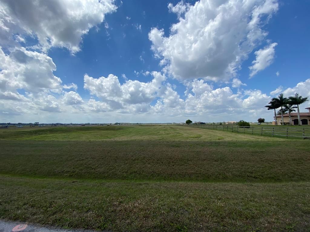 Photo of 3080 SW Stoneybrook Way, Palm City, FL 34990 (MLS # R10705971)