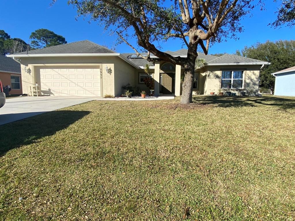Photo of 5935 NW Brenda Circle, Port Saint Lucie, FL 34986 (MLS # R10773954)