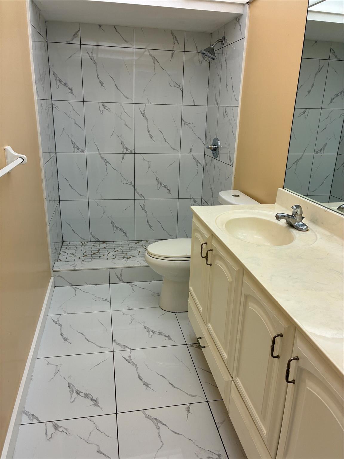 river shores - Residential