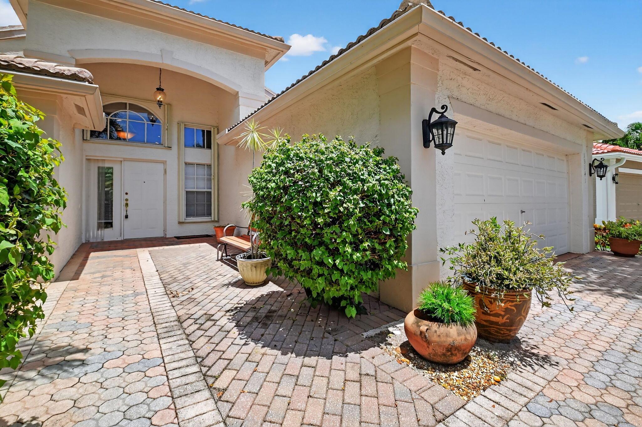 View photos, virtual tours, details... 13141 Vedra Lake Circle