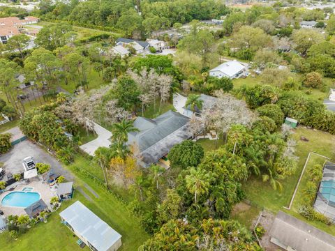 A home in Lake Worth