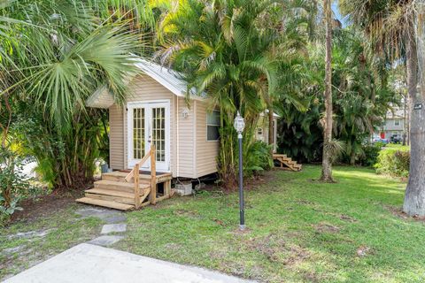 A home in Lake Worth