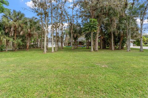 A home in Lake Worth