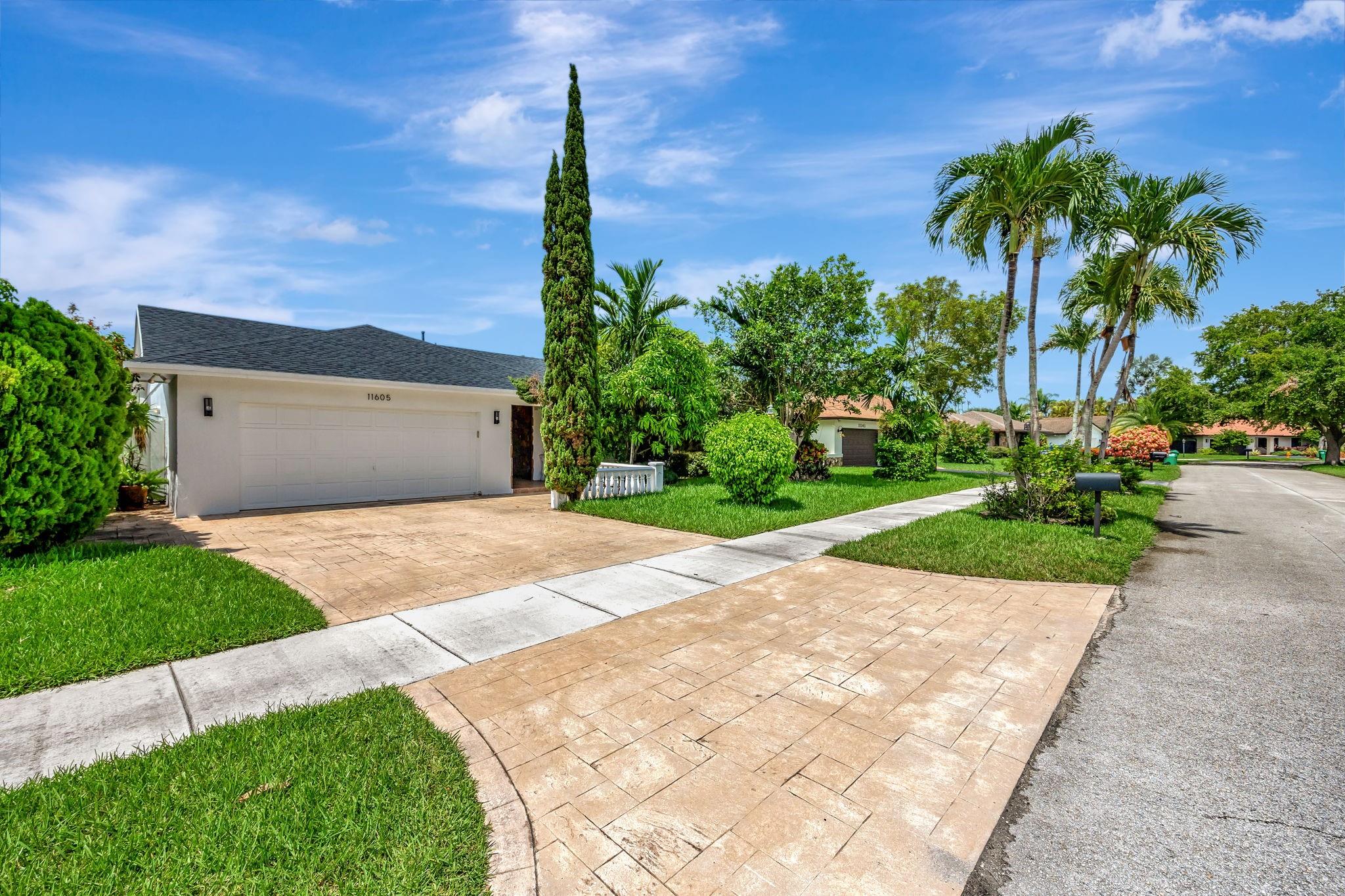 Welcome to your ideal rental home in Kendall, Miami! This charming single-story residence boasts 4 spacious bedrooms and 2 bath, perfect for a growing family or those who love to entertain. As you step inside, you're greeted by a warm and inviting atmosphere with ample natural light streaming through large windows. The living area offers both comfort and functionality. With plenty of natural light, the kitchen is well-equipped, with ample countertop space and plenty storage for all culinary needs. Step outside onto the inviting covered patio, overlooking the tropical backyard. Located in the desirable Kendall neighborhood, with easy access to shopping, dining and entertainment options.