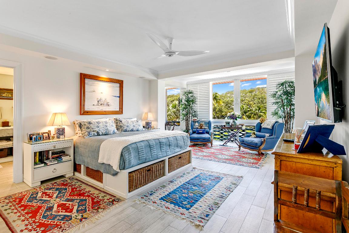 SOUTHLAKE COND DECL IN - Residential